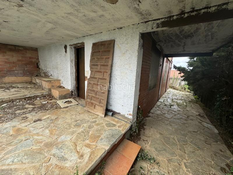 Foto 35d3332c-c4b3-43de-b75a-a19555f16bc3. Chalet con parcheggio in Can Carreras - Montessol Pineda de Mar