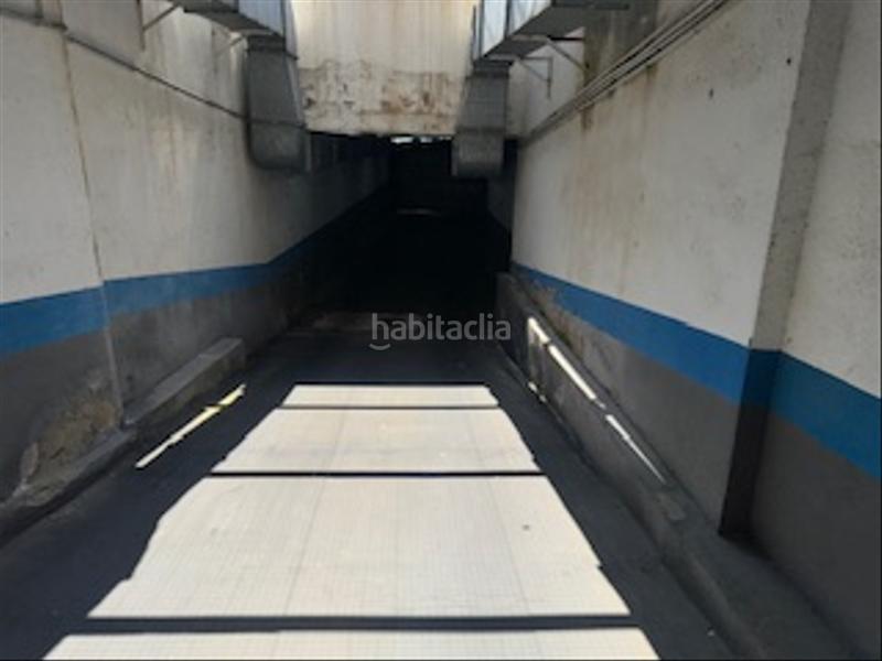 Foto 27eef2c5-fe1c-4777-8ea5-3db1b4c043d2. Parking coche plaza de parking en Cabrils