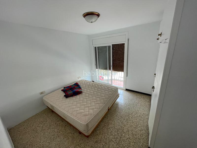 Foto 6ba78617-6fe5-40e4-9006-9021d8b44068. Alquiler piso vivienda amplia con vistas al pueblo y al mar de 4 habitaciones 2 amplios balcones.. en Canet de Mar