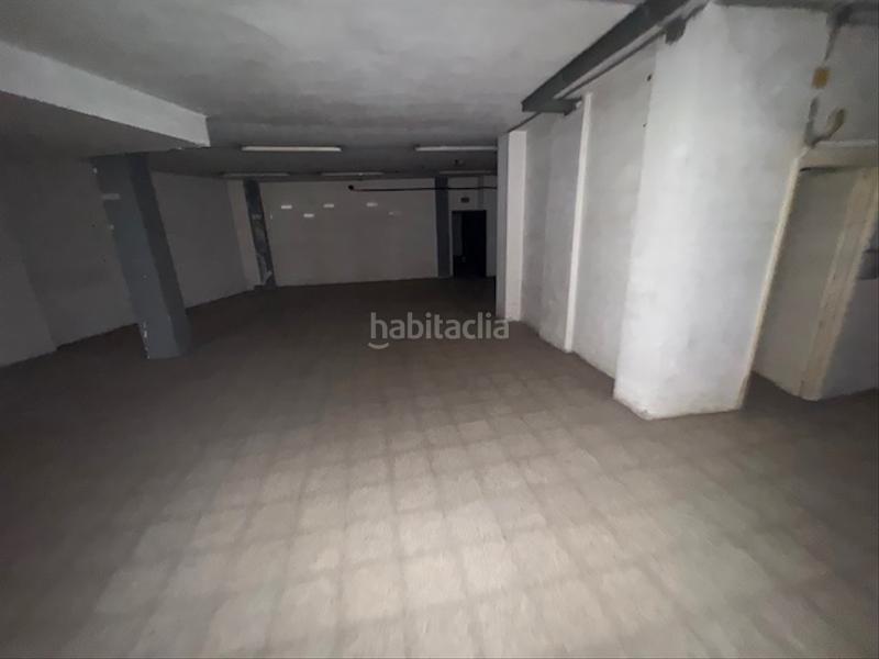 Foto bd5cfcfc-aaab-453b-8937-c0f9002b92f9. Locale commerciale in carrer de les agudes 3 in Santa Eugenia Girona