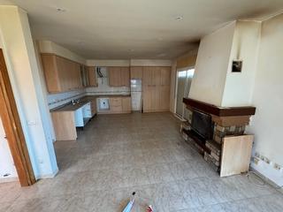 Chalet in Arenys de Munt. Fantastico chalet en arenys de munt. els taronjers, con orientac