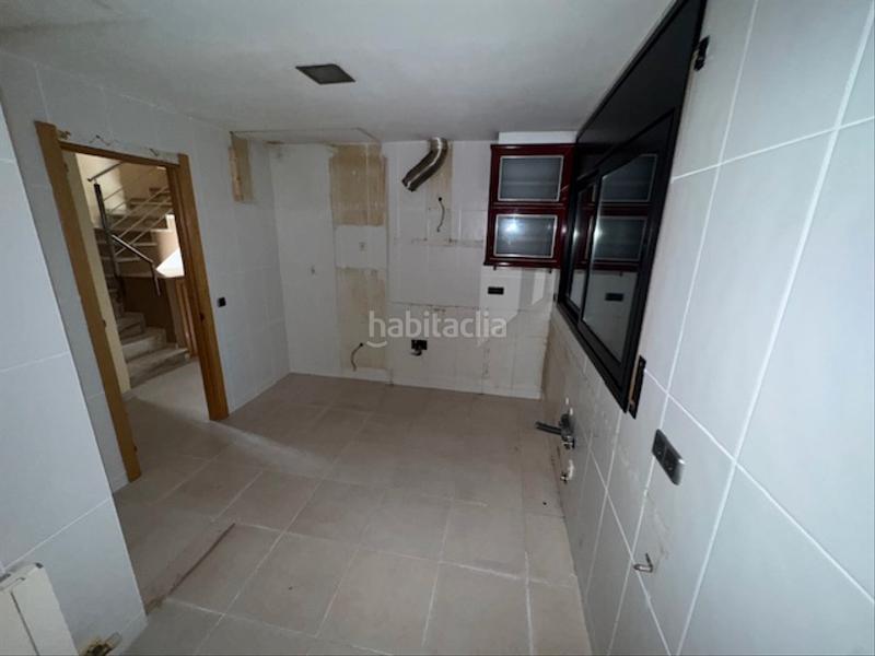Foto 140fd28d-56b5-4baf-a7a8-c8640c08b8f2. Chalet  con piscina y amplias terrazas con gran garaje entre cala sant francesc y cala santa cristina en Blanes