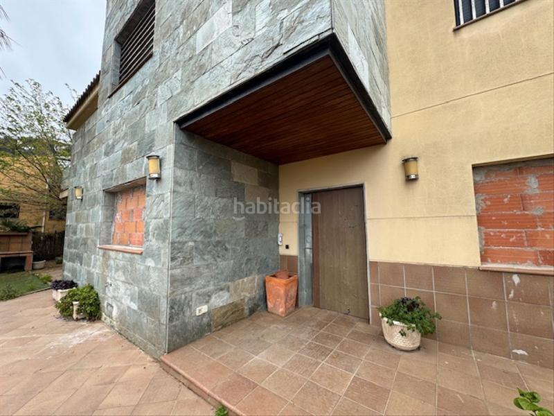 Foto 928d2fae-d249-4b54-a007-4c0bf37bed1c. Chalet  con piscina y amplias terrazas con gran garaje entre cala sant francesc y cala santa cristina en Blanes