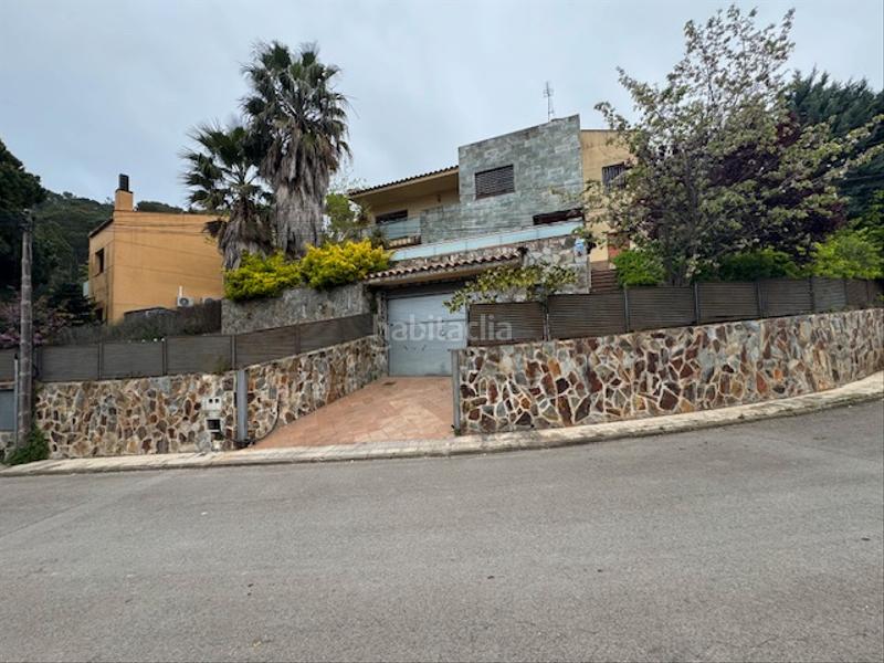 Foto df155c55-17e7-4009-a88b-b8e5b7e4e179. Chalet  con piscina y amplias terrazas con gran garaje entre cala sant francesc y cala santa cristina en Blanes