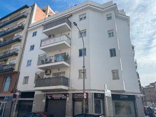 Aparcament cotxe a Ronda francesc macià 9. Parking en eixample de matarò tocando el camí ral en planra sota