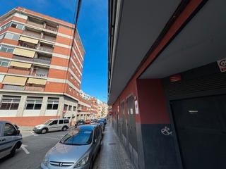 Aparcament de moto a Ronda bellavista 15. Plaza de moto en zona  cerdanyola  norte tocando ronda ramon tur