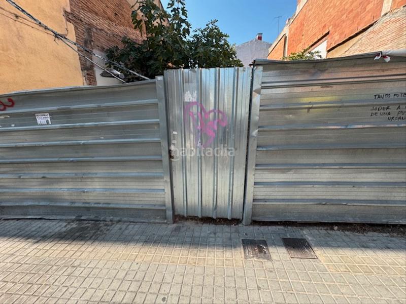 Foto 879748f2-73ea-4fe8-8b77-3b67dc080903. Terrain résidentiel dans carrer de marià benlliure 25 dans Badalona