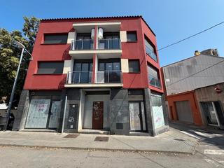 Locale commerciale in Carrer Sant Isidre 23