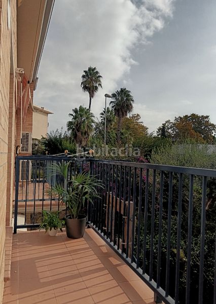 Foto a608b273-75f1-4319-bad7-93bd5497a68e. Casa adossada amb calefacció aparcament a Malgrat de Mar
