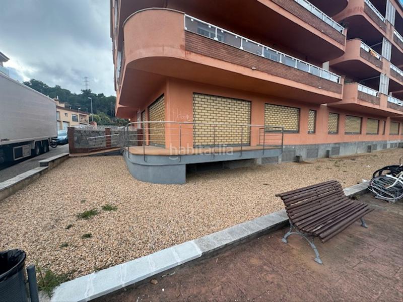 Foto a391b5fc-4efa-4d4a-8887-5362014b707c. Local comercial en carrer puig gros 1 local puerta 2 comercial diáfano delante la carretera de llagostera . en Tossa de Mar