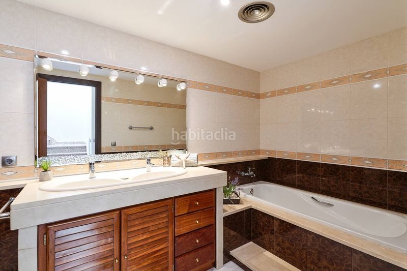 Foto 5974aff7-2217-45f2-a3b1-0c08a426d95f. Casa adossada amb calefacció piscina a Calella