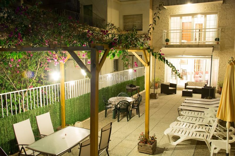 Foto 635ccad8-8a50-44ed-87e6-a4209fb52c9b. Casa adossada amb calefacció piscina a Calella