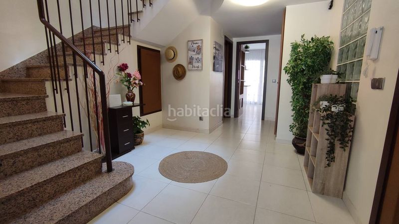 Foto bc1675d1-1d78-4627-9b1b-cf486843bfbf. Casa adossada amb calefacció piscina a Calella