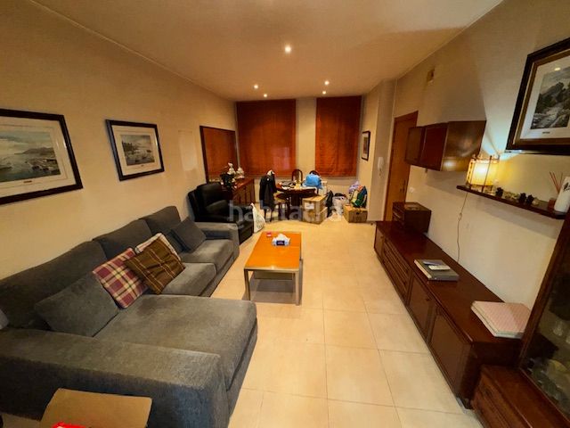 Foto 3b311bbd-1911-4af3-b6a3-ab42b81514b7. Planta baixa amb calefacció a Centre Arenys de Mar