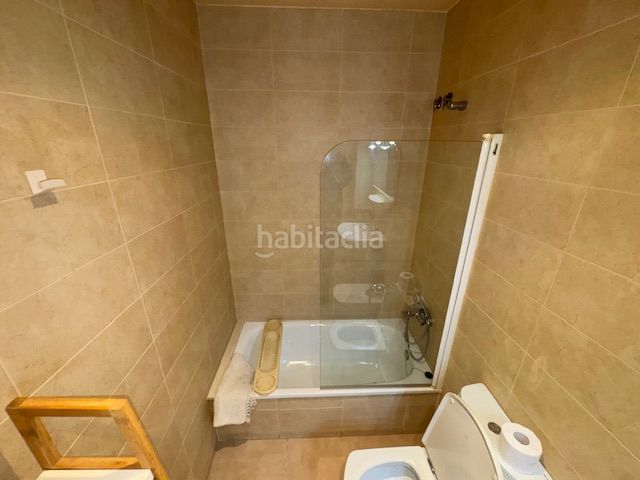 Foto bec321de-f7de-4995-8406-0dad2c6793b9. Planta baixa amb calefacció a Centre Arenys de Mar