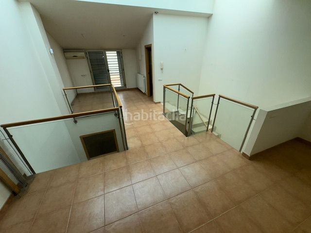 Foto 2ae2fb22-53c3-4b09-ada1-6de784a7aa46. Casa adossada amb calefacció aparcament piscina a Sant Andreu de Llavaneres