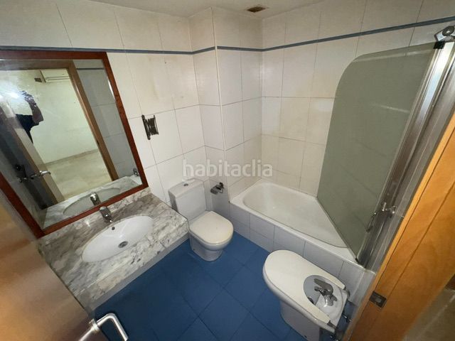 Foto 38e03e4f-19e2-41c9-bca4-58170bafe835. Casa adossada amb calefacció aparcament piscina a Sant Andreu de Llavaneres
