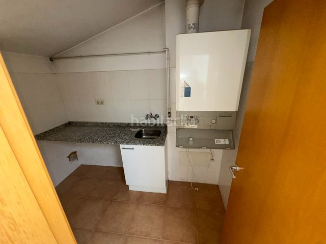 Foto 715990fc-06c5-45a3-881b-8fa0435faee0. Casa adossada amb calefacció aparcament piscina a Sant Andreu de Llavaneres