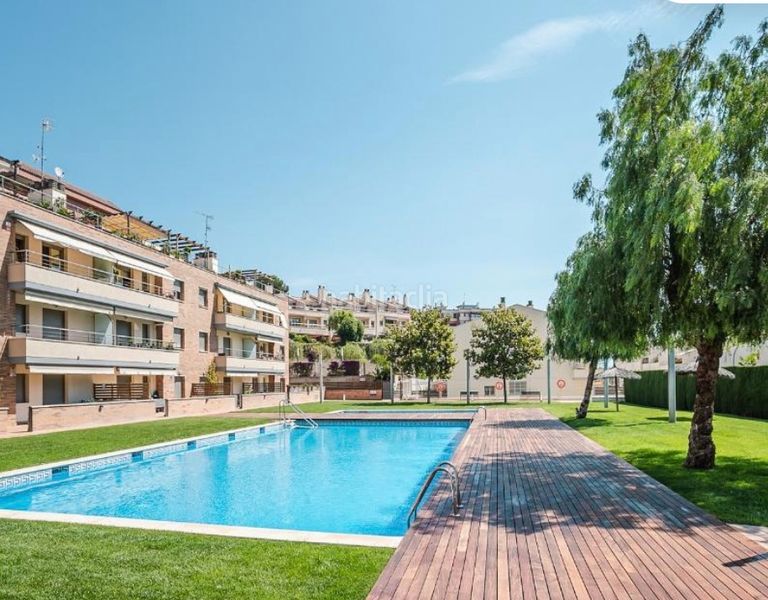 Foto 718c2366-c038-4f57-9dfb-d7d76e36e637. Casa adossada amb calefacció aparcament piscina a Sant Andreu de Llavaneres