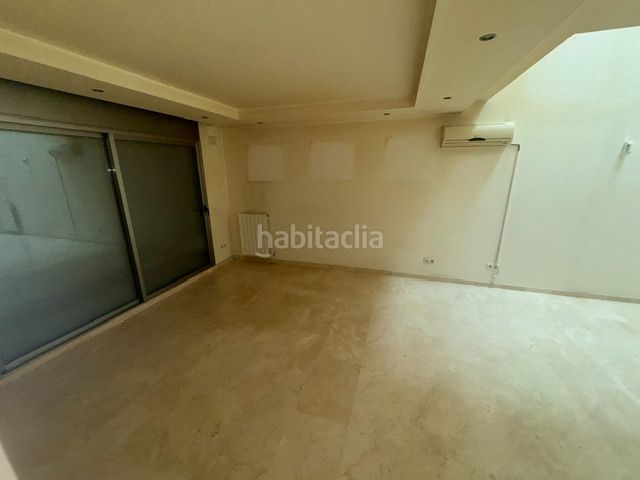 Foto ddbde7f1-b60d-4282-95e3-d76994d0b9c1. Casa adossada amb calefacció aparcament piscina a Sant Andreu de Llavaneres