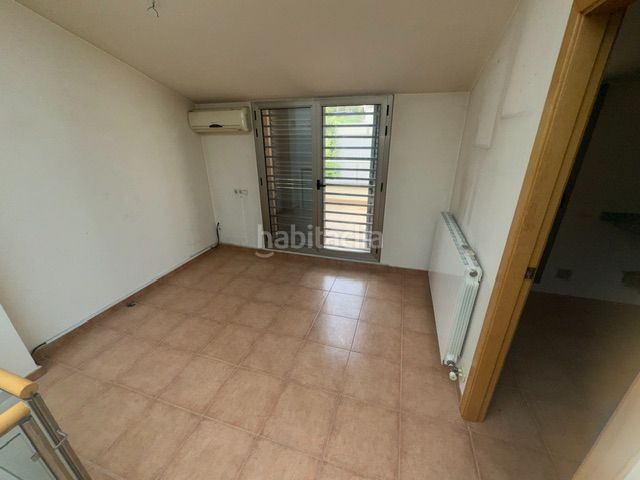 Foto f2200ed7-c2a2-445a-ba7a-93a9375f36f1. Casa adossada amb calefacció aparcament piscina a Sant Andreu de Llavaneres