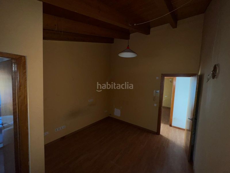 Foto c5ec7238-f287-4059-afec-6a0bc58146f7. Dúplex amb aparcament a Tordera Tordera