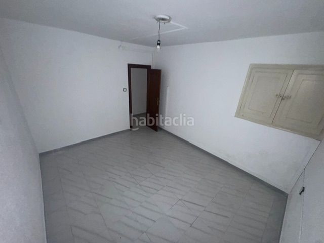 Foto eced63db-a2e3-4bd5-bdfd-044aad0cbb1d. Pis a Cerdanyola Sud Mataró