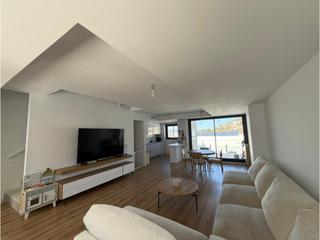 Chalet in Urbanitzacions i Pedanies Nord. Chalet 3 habitaciones, duplex venta alzira