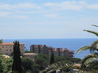 Terreny residencial  Calle la haia. Parcela para construir una vivienda unifamiliar con vistas al ma
