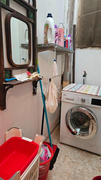 Foto 9227d7d6-295a-4e94-bed1-9ebe4e5ed2a5. Casa amb calefacció a Eixample Sant Feliu de Guíxols