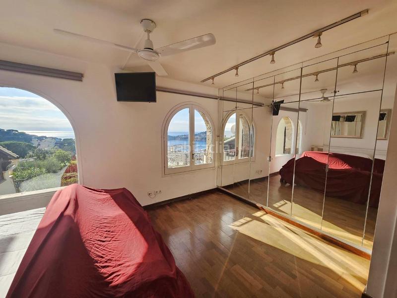 Foto 773fc097-c524-4bdf-b695-f3f67913d9b3. Casa a schiera con riscaldamento parcheggio piscina in Sant Feliu de Guíxols