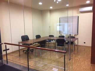 Lloguer Oficina a Carrer de joan vilaregut 13. Oficinas en alquiler en manlleu en zona industrial
