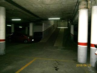 Parking voiture  Carrer de sant ferran. Parquing en venta en el centro de manlleu