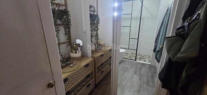 Foto 4ab9950d-50a1-48f4-8507-d4dadc1b69cf. Casa pareada casa a 3 vientos en venta zona de gracia en Manlleu