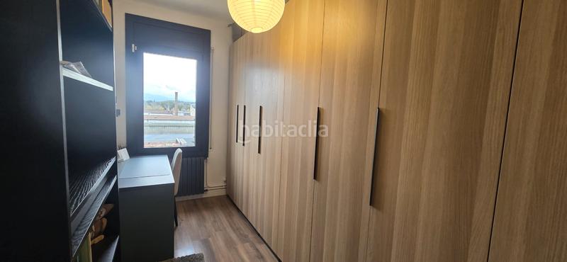 Foto 95e28e88-de5c-4923-b5c2-d774658e593c. Casa pareada casa a 3 vientos en venta zona de gracia en Manlleu
