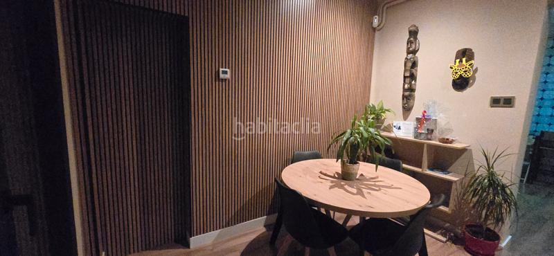 Foto a14fc4cc-d8a5-4f29-8f49-31132777d545. Casa pareada casa a 3 vientos en venta zona de gracia en Manlleu