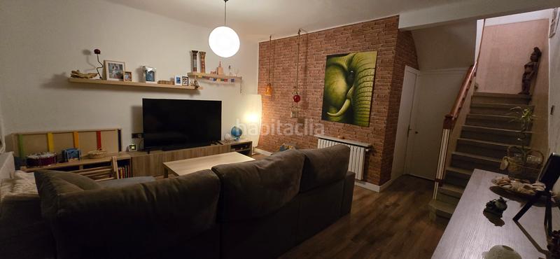 Foto a1b439f4-f01a-49de-9408-043c26802900. Casa pareada casa a 3 vientos en venta zona de gracia en Manlleu