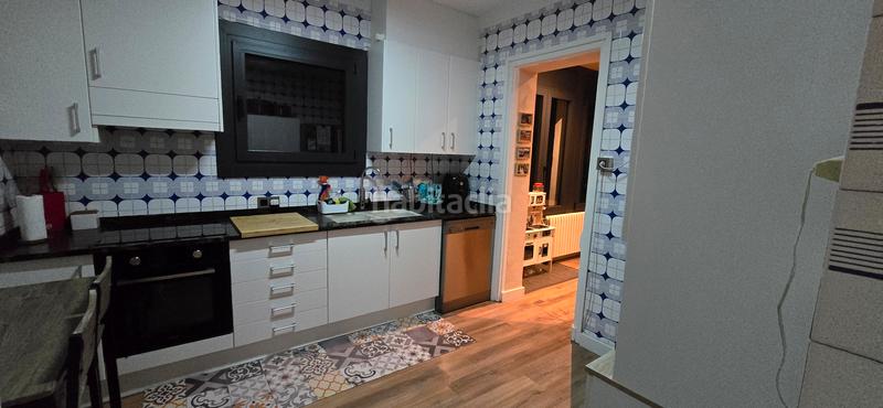 Foto f45077c2-400b-47df-8cdd-433f66ece45f. Casa pareada casa a 3 vientos en venta zona de gracia en Manlleu