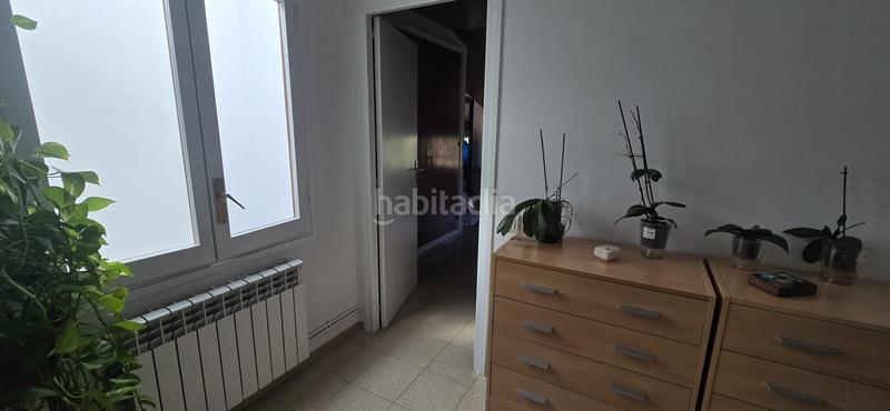 Foto cfc527ae-e4c7-49ea-8e63-50b85db61c6a. Dúplex a carrer d'enric delaris 40 a Manlleu