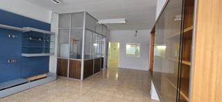 Lloguer Local Comercial a Carrer amistat 11. Manlleu local en alquiler