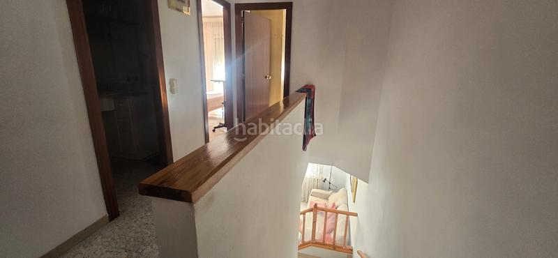 Foto 48c6df3e-61bc-48d4-95f8-21ccfe051cf2. Maison jumelée avec cheminée chauffage parking dans Manlleu