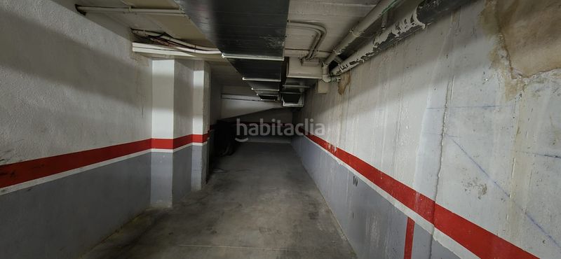 Foto 7ea76488-7778-4954-8d9e-fb16f843f8db. Aparcament cotxe a Manlleu
