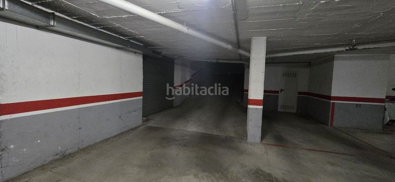 Foto 80f999e0-f2d0-42af-b086-5bd580f6953f. Aparcament cotxe a Manlleu