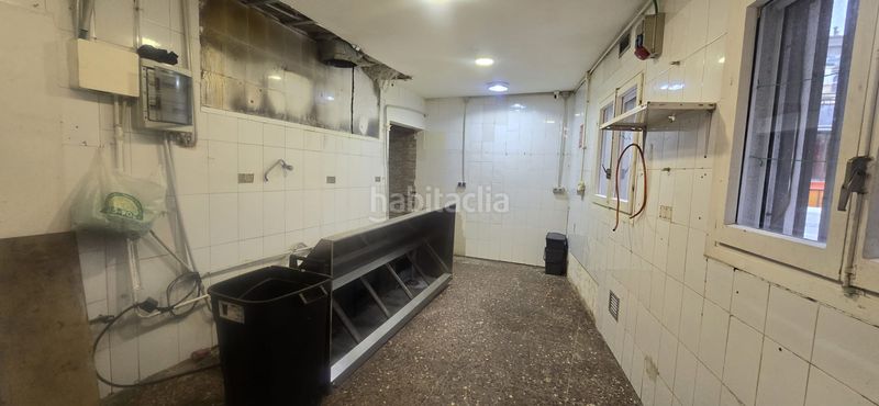 Foto c996a066-282c-4d68-9ba9-4479d6850a34. Local comercial a passeig de sant joan 153 a Manlleu