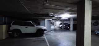 Parking voiture à Carrer vilagelans 9. Roda de ter parquing  para un coche en venta