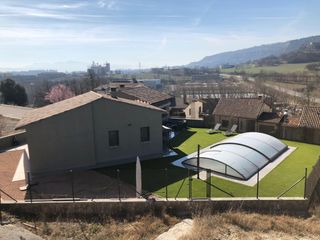 Chalet en Masies de Voltregà (Les). Masies de voltrega (vinyoles) xalet semi-nuevoen venta de 450m2