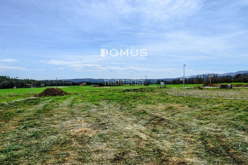 Foto 5aed70ac-60bf-46f8-afe8-185e459f821b. Terrain résidentiel dans Maià de Montcal