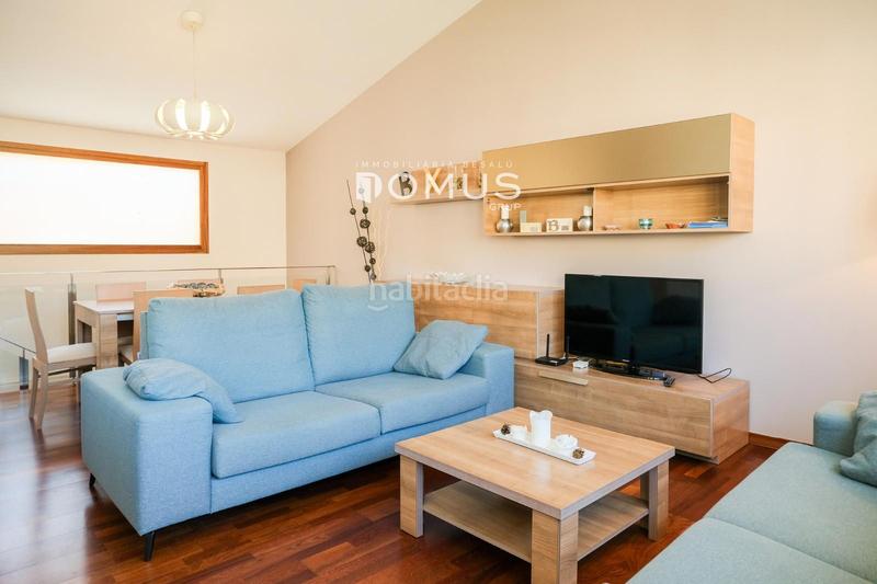 Foto b5cd2bf2-131a-446c-a783-3d4a59984dba. Haus mit heizung parking in Besalú