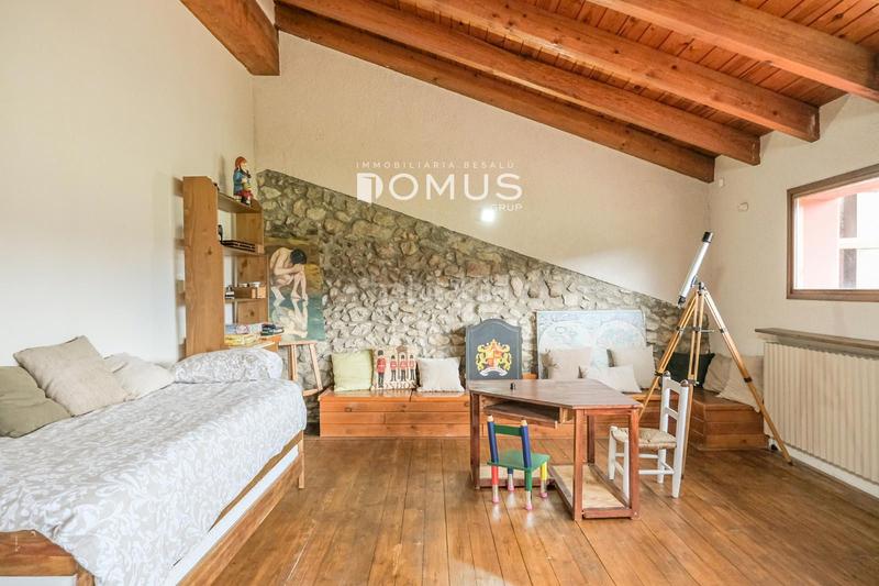 Foto 00c0deac-b045-46ed-8eb7-a087273470b9. Casa con riscaldamento parcheggio in Vall d´en Bas (La)