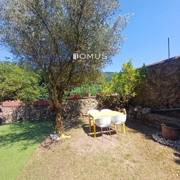 Foto 1407167d-44f4-43f0-8f42-ee85c75013af. Casa con riscaldamento parcheggio in Vall d´en Bas (La)